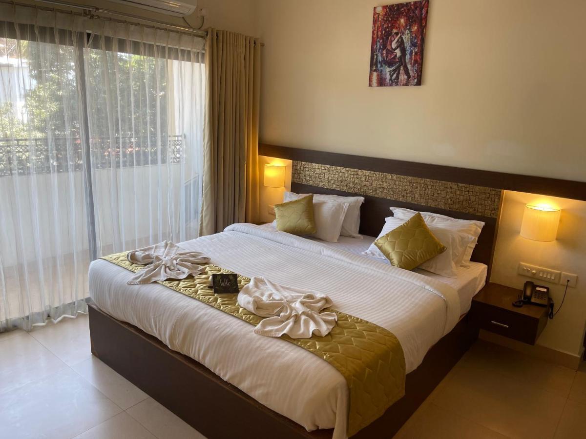 Hotel Yamuna Adur Exterior photo